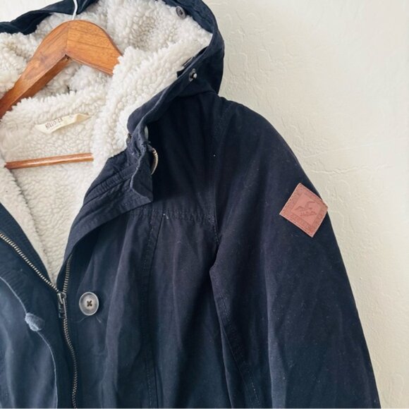 Hollister Women’s Black Utility Jacket with Cream Sherpa Lining Small Winter - Picture 4 of 8